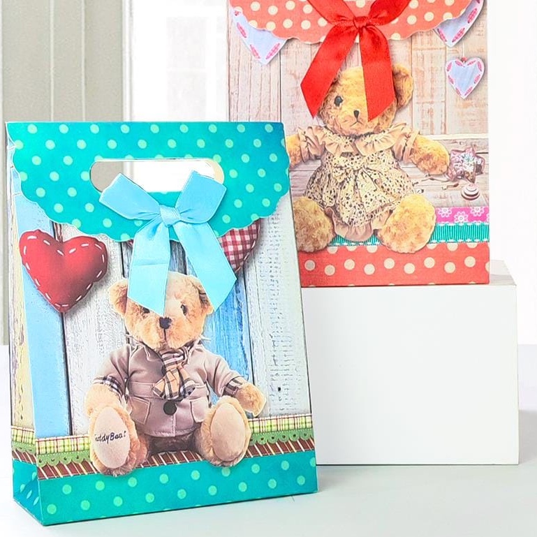 

PAPER BAG / GOODIE BAG / PAPERBAG JEPRET SIZE XL UK 32 x 24 X 10.5 CM