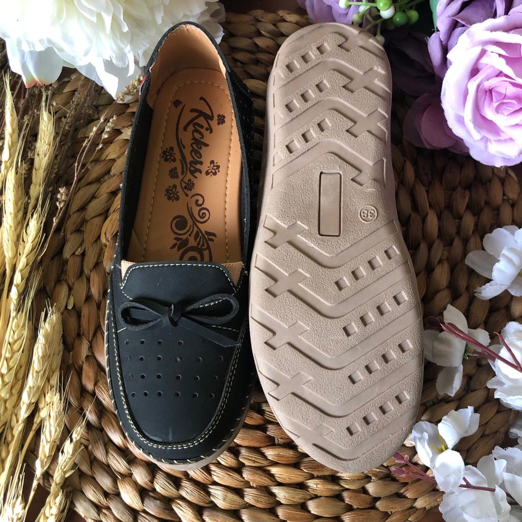 (TANPA KARDUS) sepatu SLP.06 5 cewek termurah sepatu wanita flat shoes kulit sintetis Sandal Slop Slip On Wanita Sandal Cewek  SLIP ON WANITA TERBARU KEKINIAN FLATSHOES KOREAN STYLE SEPATU CEWEK SLIPON FLAT SHOES CASUAL SANTAI RAMADHAN SALE FLATSHOES