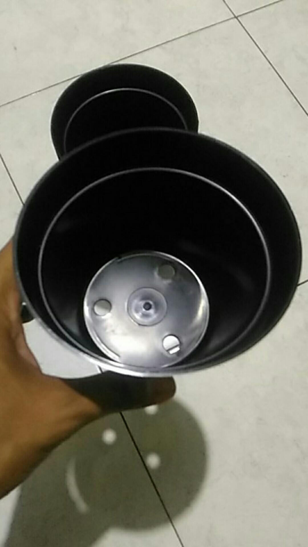 12 Cm Pot Plastik Hitam Gmp