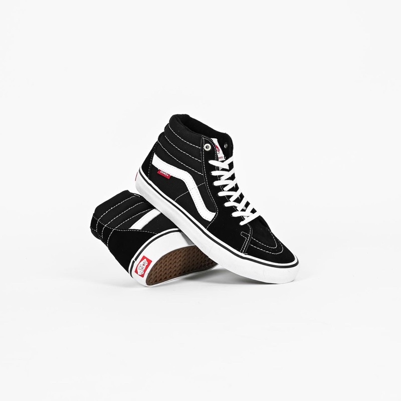 V4ns Sk8 Hi Pro Black White