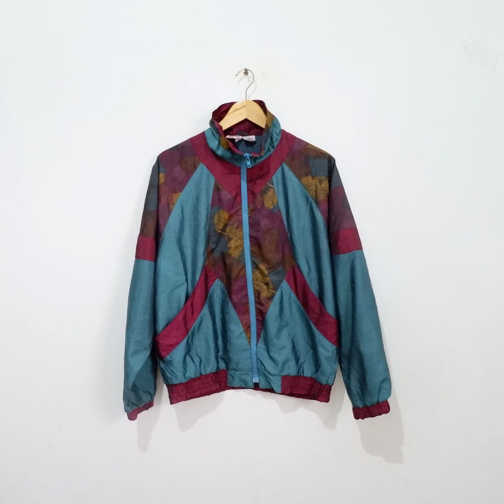 THRIFT SHOP JAKET WINDBREAKERS COLORBLOCK 90S SECOND VINTAGE