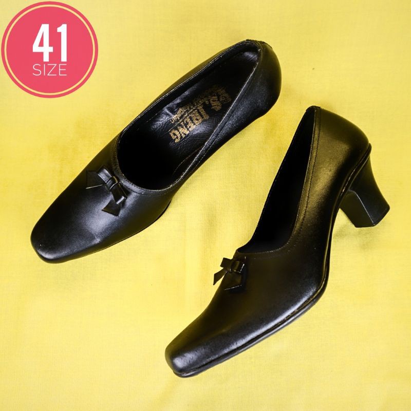 [FAV] Sepatu Wanita Kulit Asli Model Pantofel Hitam Hak Tinggi