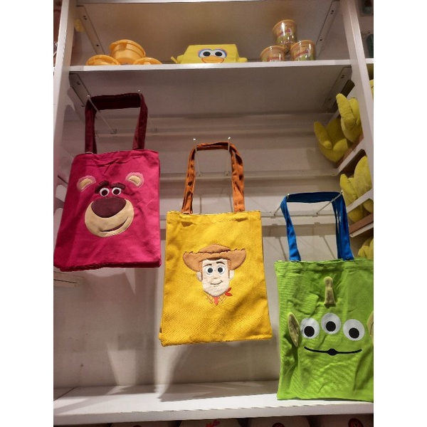 Jual totebag miniso x toy story Shopee Indonesia