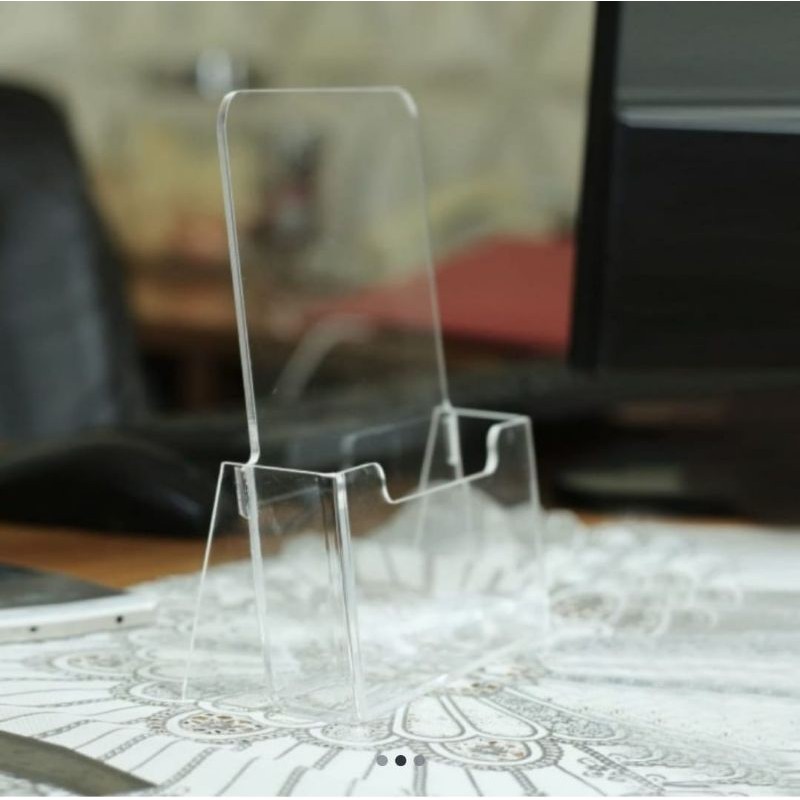 

RB tempat brosur A5//display brosur