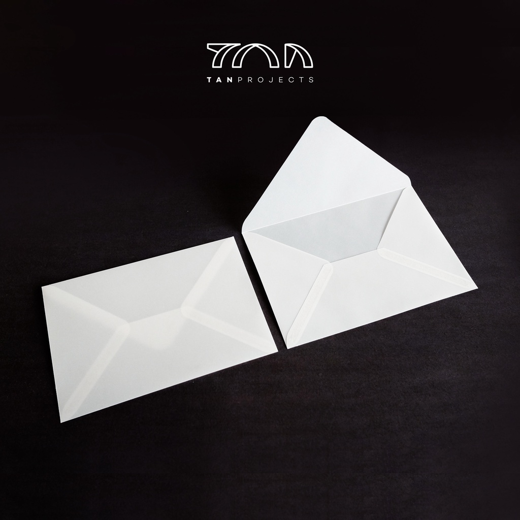 

1pcs Amplop Transparan / Kalkir Polos Premium 16.2x22cm (A5)