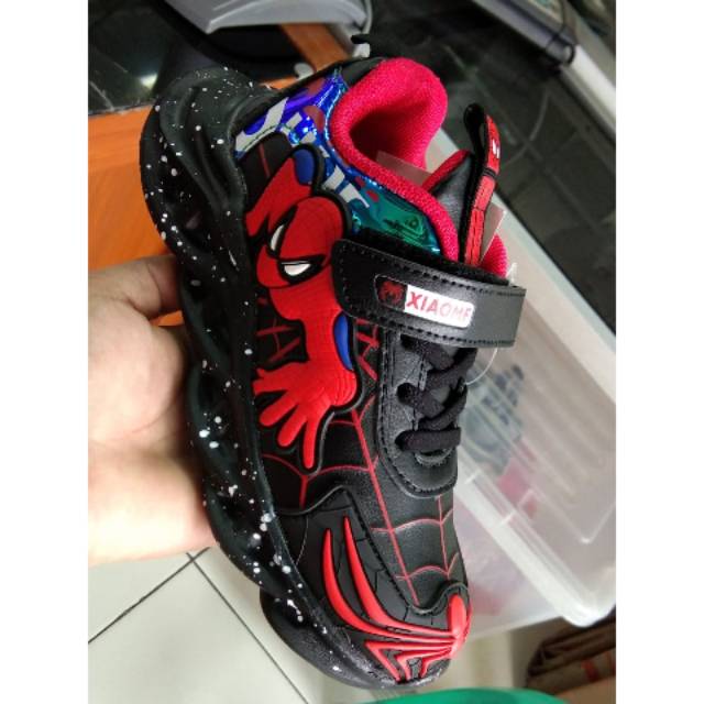 Sepatu import