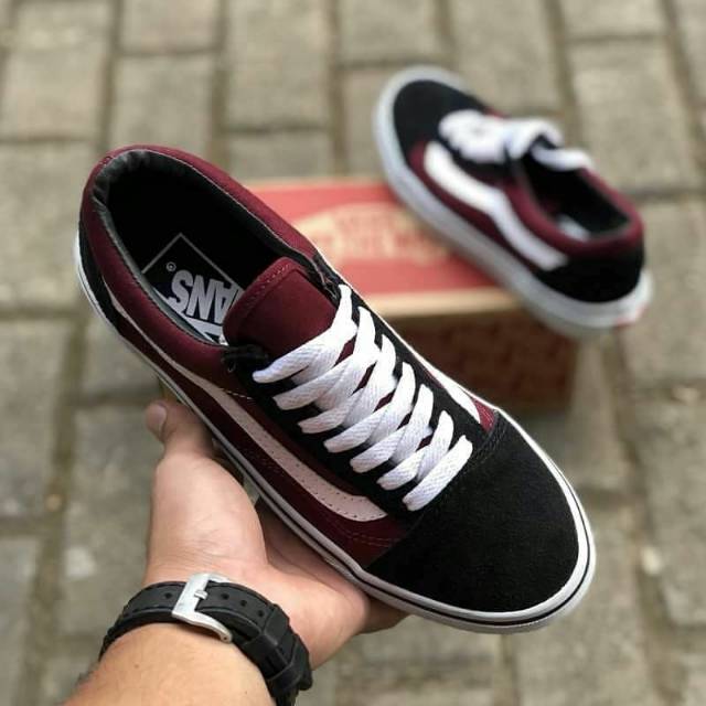 SEPATU43 VANS AUTHENTIC FULL BLACK HITAM POLOS WHITE PUTIH OLDSKOOL ERA SK8 PREMIUM BNIB ICC IFC DT