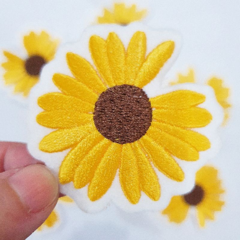 Patch Flower Daisy/Peaceminusone