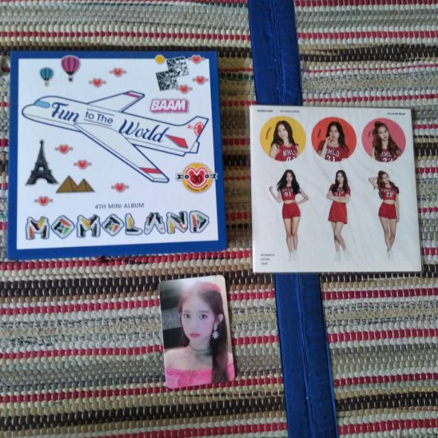 (Ready Stock MOMOLAND FUN TO THE WORLD BAAM FULLSET Daisy Photocard Album