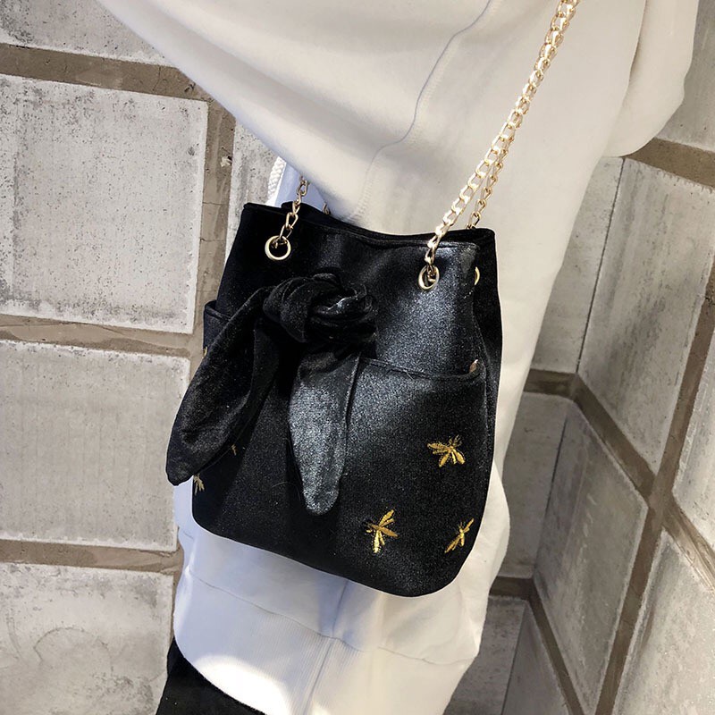 Dream Velvet shoulderbag import / Tas selempang wanita beludru - tas bludru