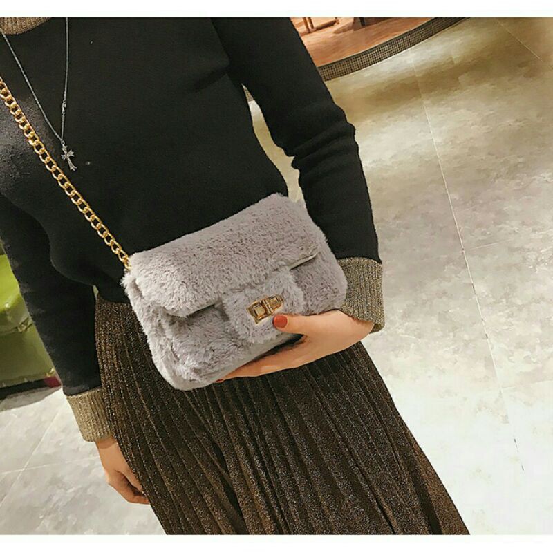 AS TAS Wanita Selempang Bulu BBAO SBK201 Sling Bag Bulu Tas Bulu Import Tas Murah Batam TasPesta TasDoctor BISA COD