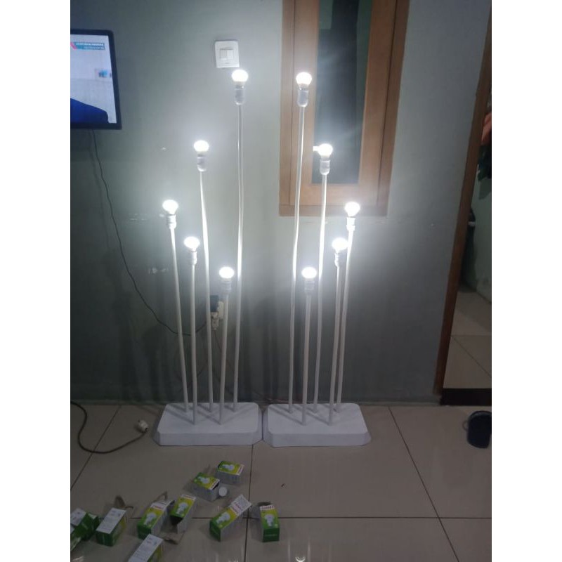 standing lampu pipa elastis