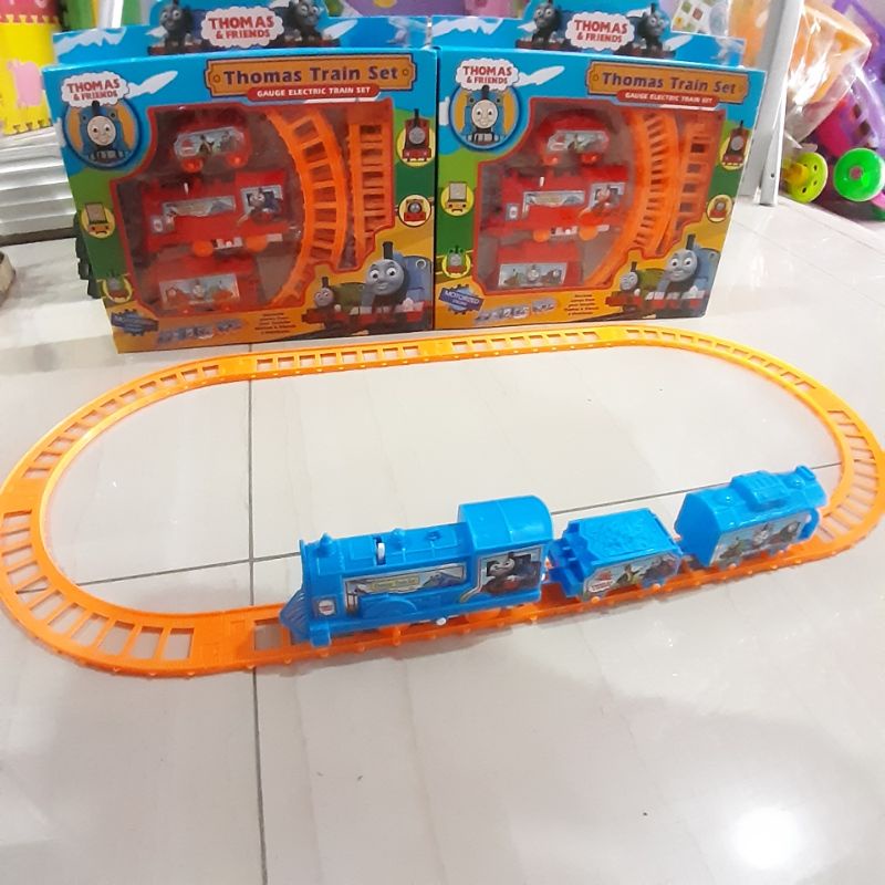 Mainan kereta api thomas and friends set rell mainan anak laki laki