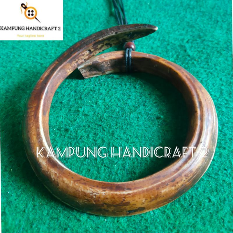 kalung taring babi melingkar jumbo replika