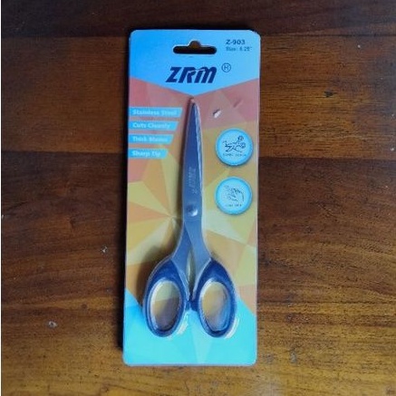 

Gunting Merek ZRM
