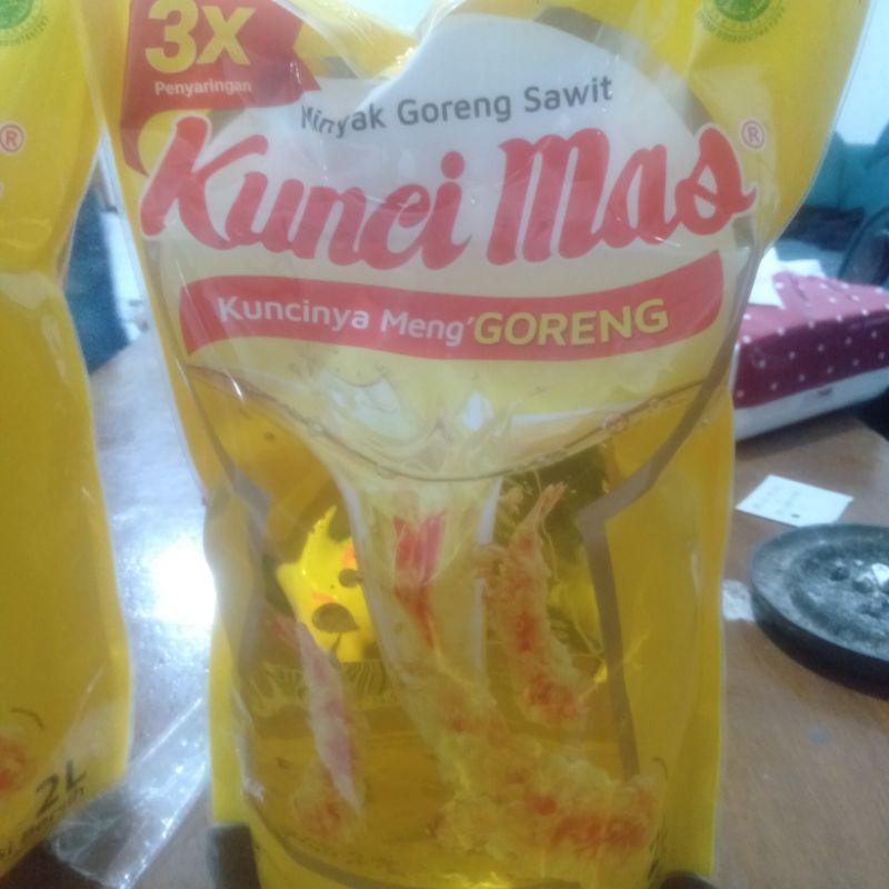 

minyak goreng kunci mas 2 lt