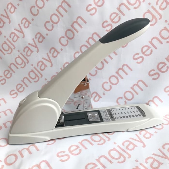 

Heavy Duty Stapler 0395