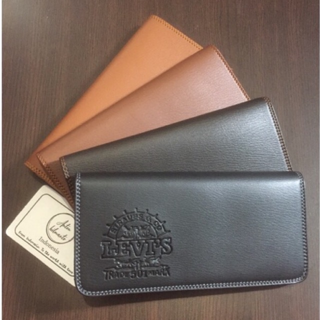 Dompet lipat pria ukuran panjang 18cm bahan kulit sintetis lokal colombo tebal dan lembut #dompet #dompetpria #dompetpanjang #dompetcowok #dompetfyp