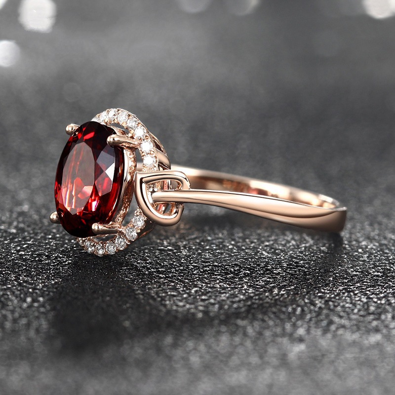 Cincin Rose Gold 18k Dengan Ruby Untuk Wanita