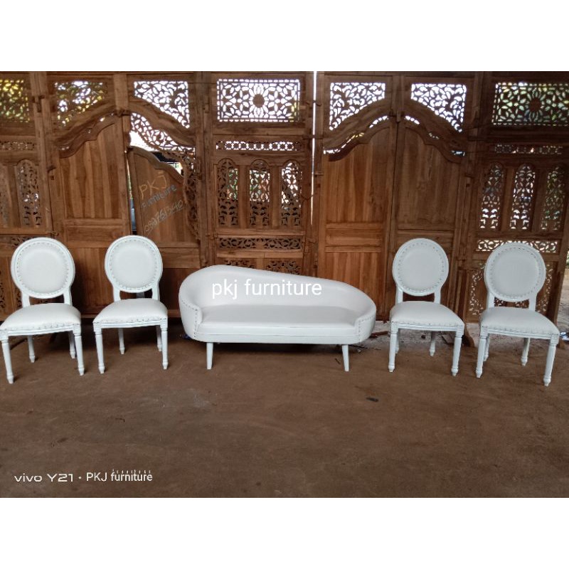 sofa pelaminan retro / sofa pelaminan miring / sofa pelaminan racoco / sofa pelaminan terbaru