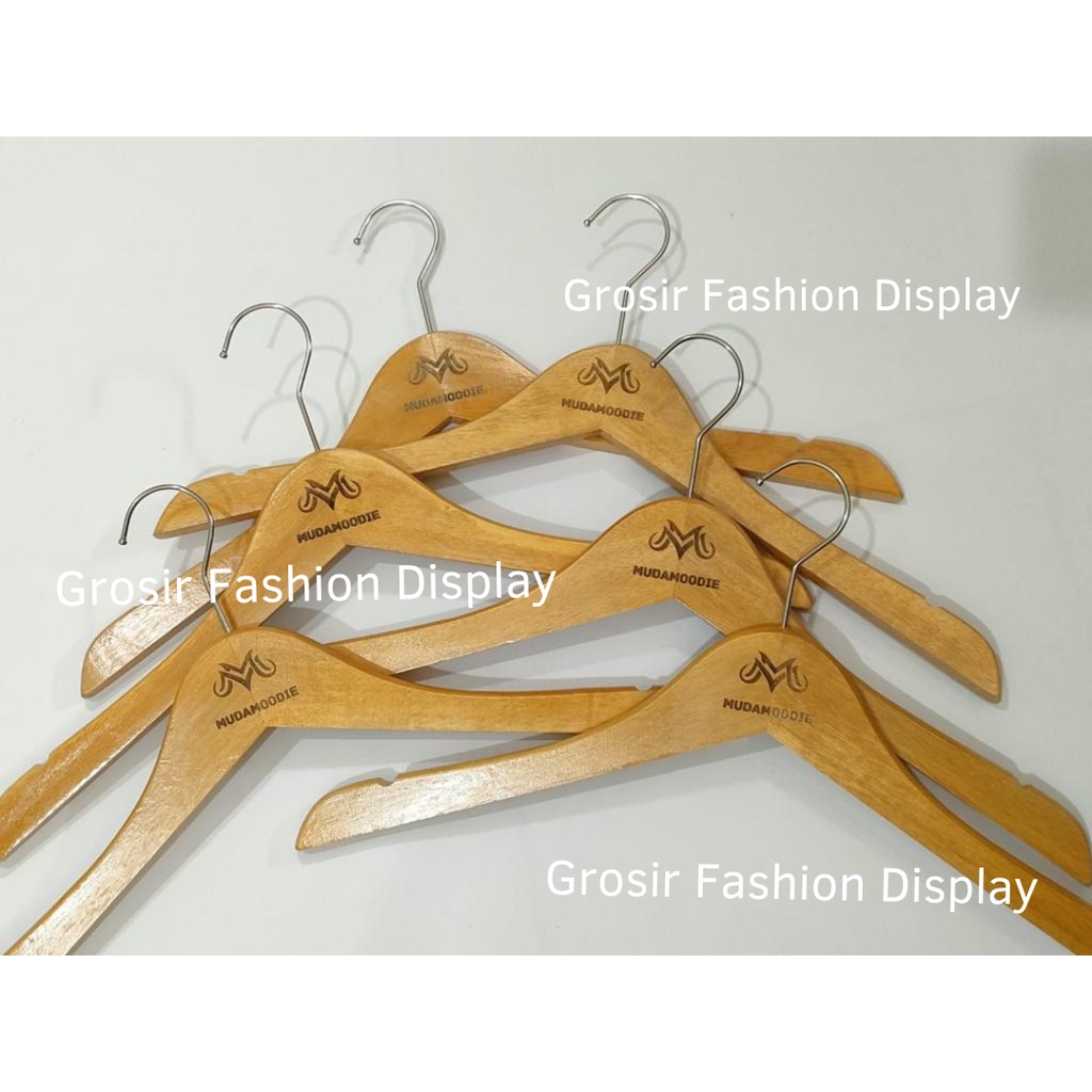 Hanger Kayu Natural Anak / Baby Hanger Grafir Anak/Gantungan Kayu Distro Baju Anak/ Hanger Kayu Unik  Bisa Costum Grafir Hanger- BH