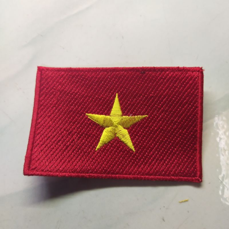 emblem patch bordir bendera vietnam