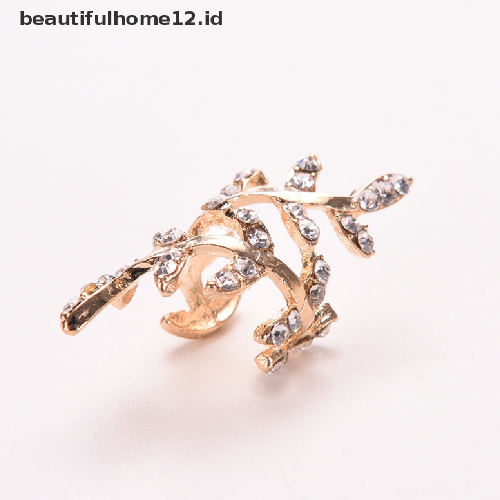 【beautifulhome12.id】 Women Punk Rock Retro Earings Crystal Leaf Ear Cuff Warp Clip Ear Clip Earings .