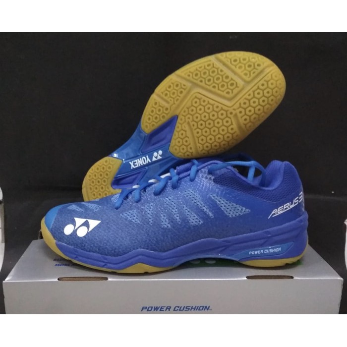 Sepatu Yonex AERUS 3R
