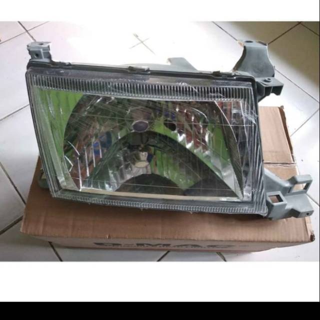 Head lamp atau Lampu besar  Kijang tahun Kapsul 2000-2002 RH/LH