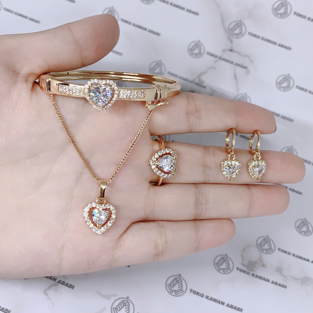 Xuping Gold Xuping Set Perhiasan Wanita Motif Bangle Permata *20