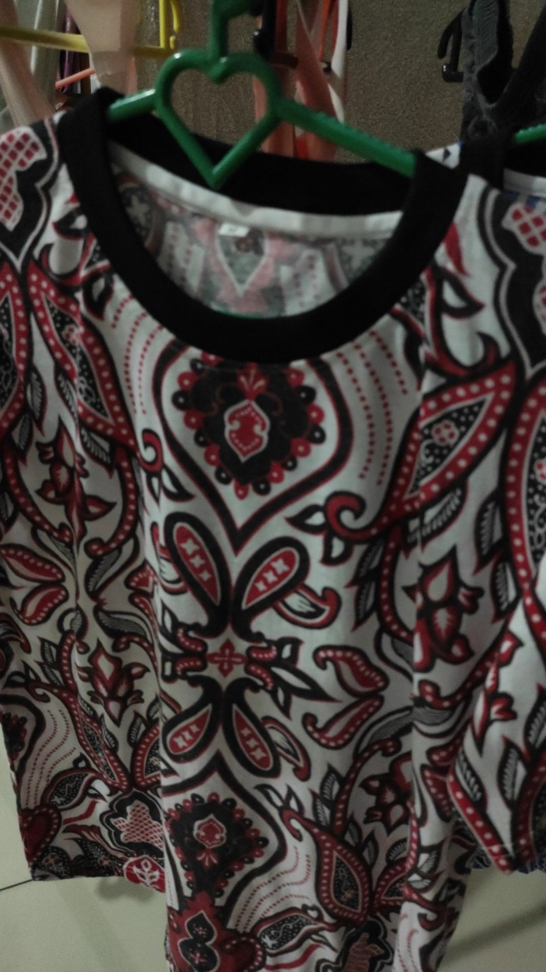 Kaos Batik Pekalongan Kaos Jogja Kaos Murah Baju Batik Pria Wanita Baju Batik Pria Motif Cuwiri