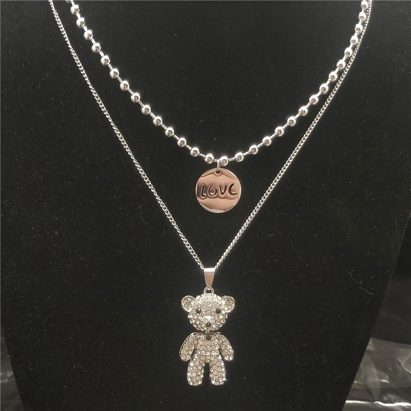 Set Kalung Rantai Panjang Lapis Ganda Desain Beruang Aksen Berlian Penuh Gaya Hip Hop Untuk Wanita 2020