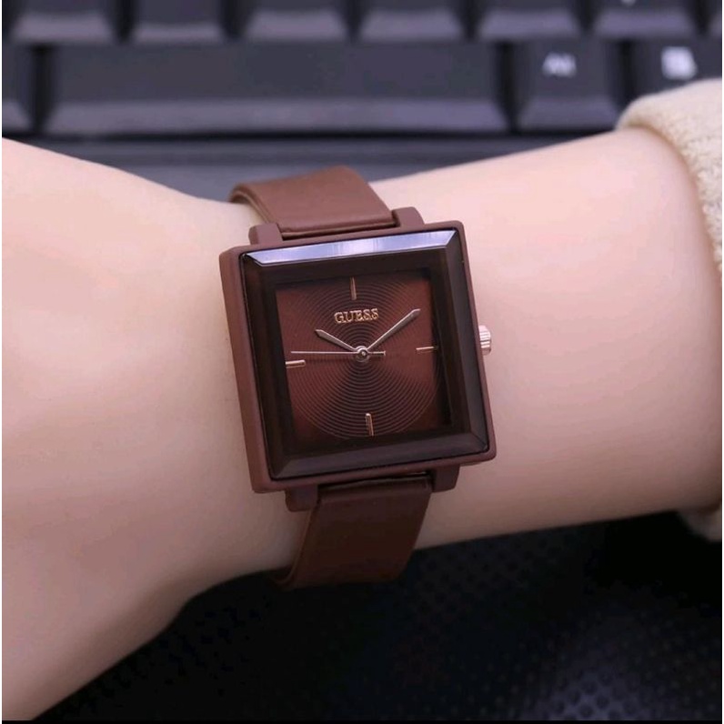 Jam Tangan Wanita Rubber Halus Jam Tangan Terlaris