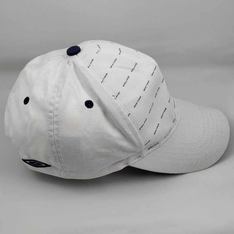 TOPI UMBRO ( PRELOVED )