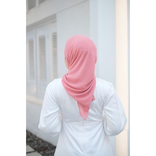 SEGIEMPAT INNER / SEGITIAGA INNER INSTAN CERRUTY BY DESMONDA HIJAB