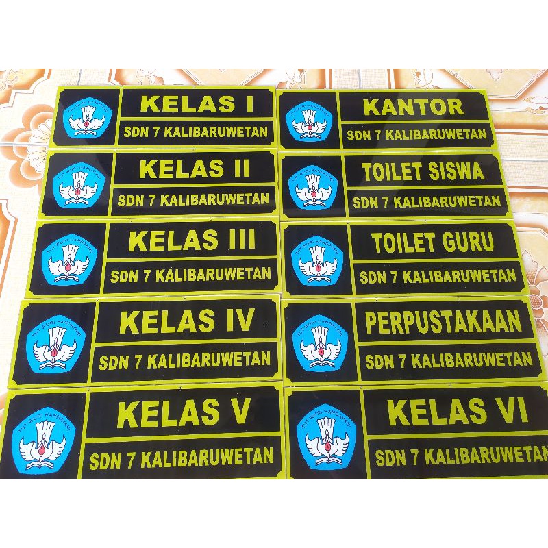 

Custom Papan Nama Ruang Akrilik satu sisi Papan Petunuk Ruangan / Sign Acrylic Custom / Papan Ruang Free Design