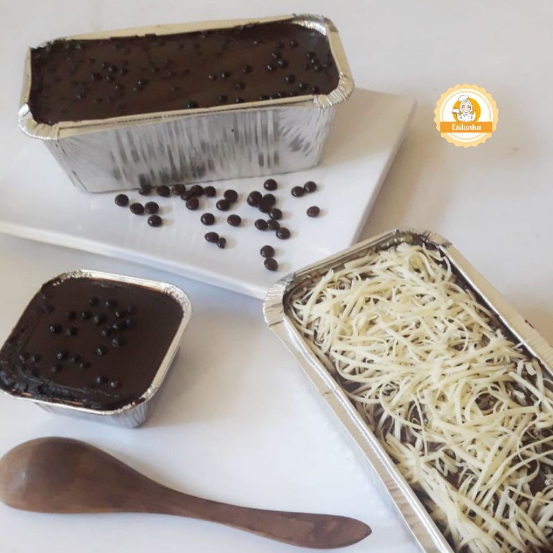 

cake cokelat esdanka