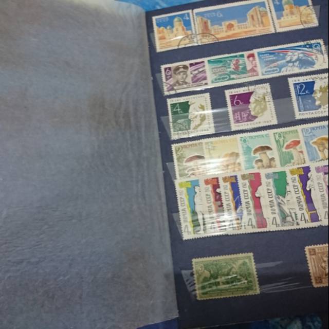 Mini Album Koleksi Perangko