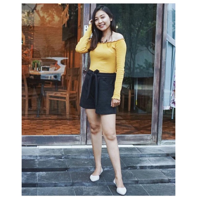 SABRINA TANGAN PANJANG LEHER GELOMBANG / BLOUSE BAHAN KATUN RIB