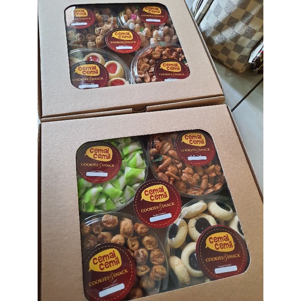 

paket kue lebaran