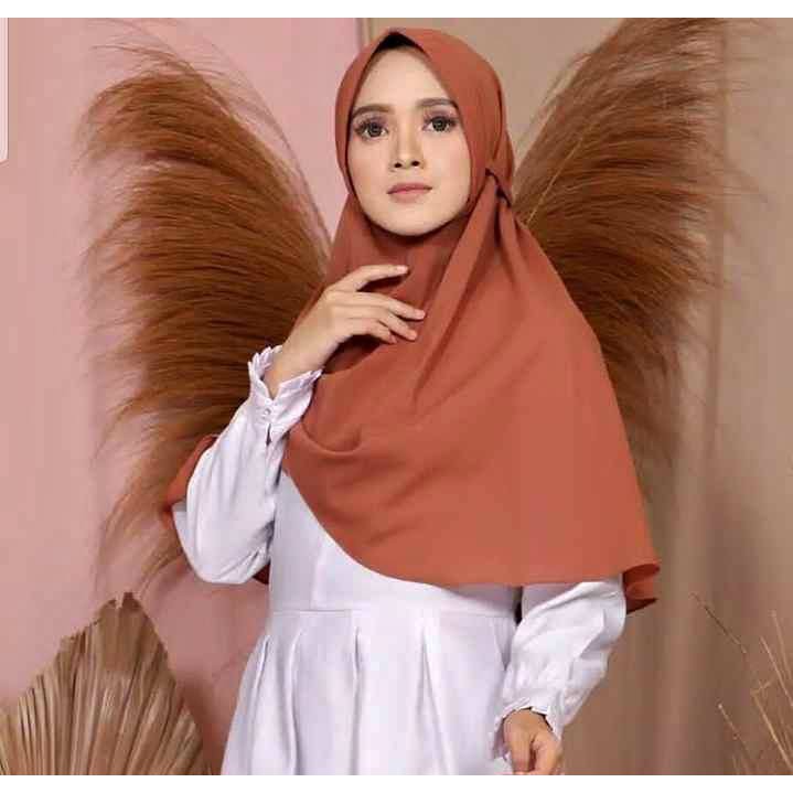 Hijab Bergo Maryam tali Pet Woolpeach - M