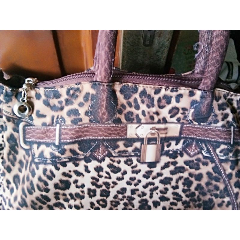 preloved tas wanita/macan