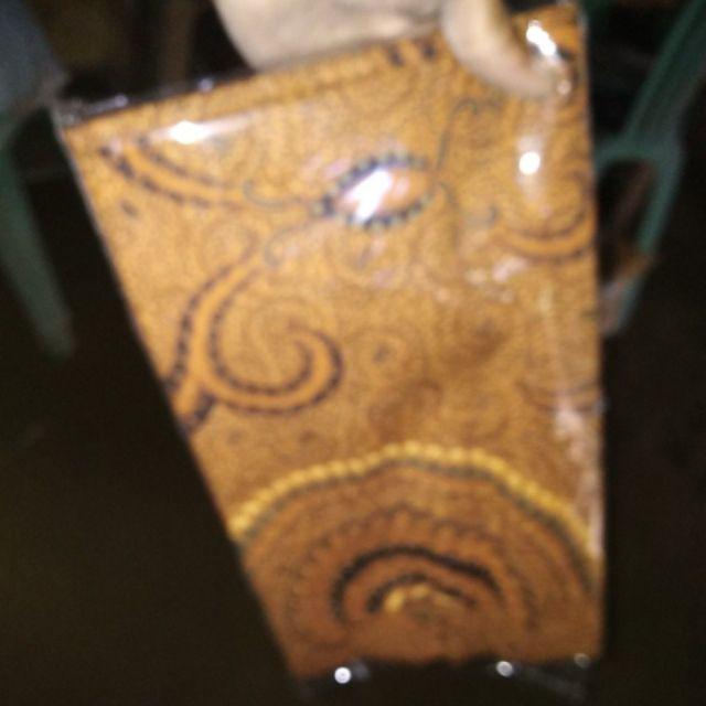 Kain Jarik Batik Solo Motif Sogan Babon Angrem