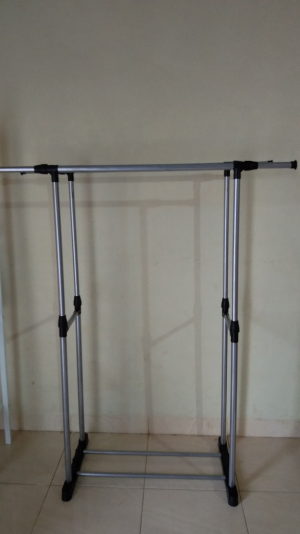 Rak Jemuran Tidak Ada Roda Gantungan Baju Celana Kemeja Handuk Topi Rak Pakaian Stainless  Yk-112