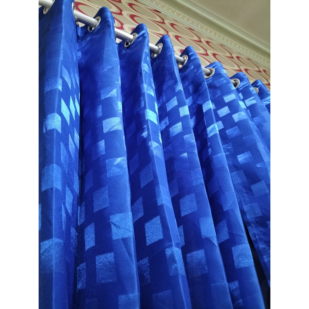 GORDEN SATEN KOTAK MINIMALIS HORDENG MOTIF KOTAK POLOS WARNA BIRU