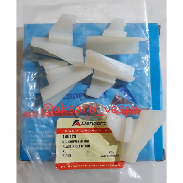 Pesawat plastik oli mesin vespa px ps exclusiv excel