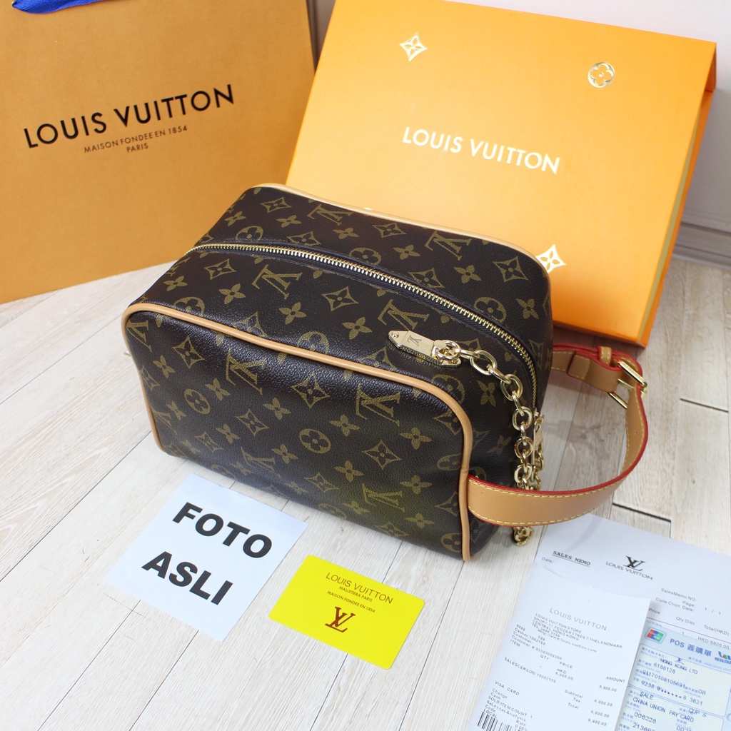 L Vuitton CloakRoom Dopp Kit 0079(FreeDustBag+BubbleWrap)