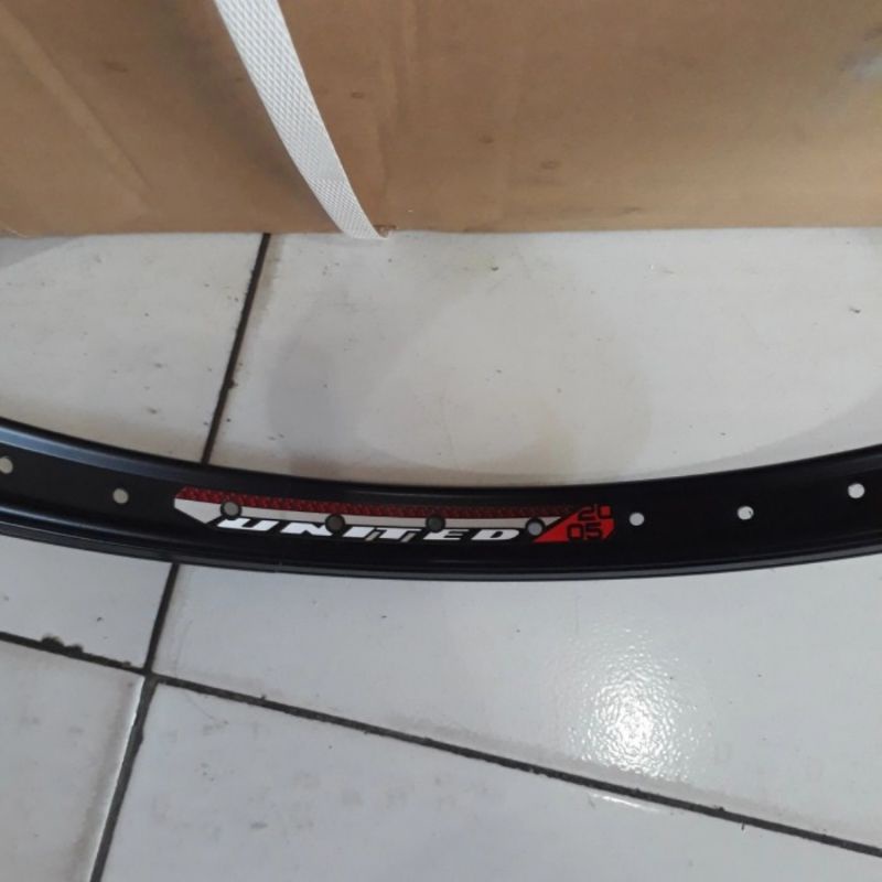 Velg/Rim Sepeda 20 United VG-2005 Alloy Hitam 36 Hole Lebar