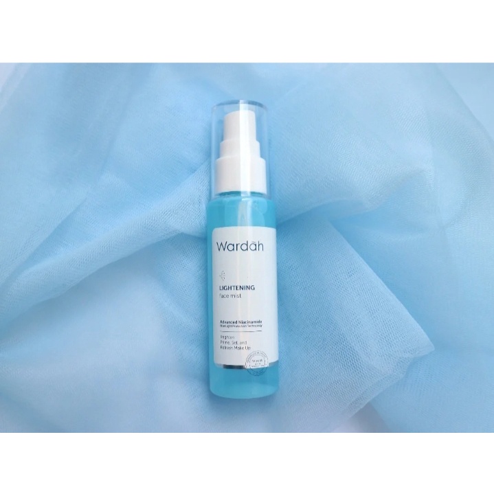✿ELYSABETHME✿ 🅆 🄰 🅁 🄳 🄰 🄷 Wardah Lightening Face mist Biru spray setting makeup bedak tahan lama