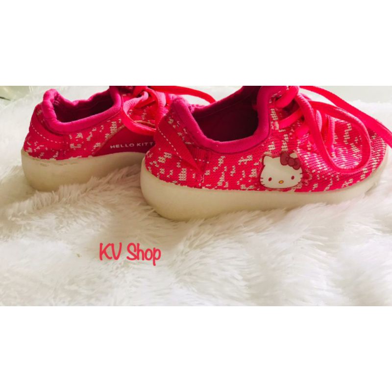 Preloved Sepatu Pink Hello Kitty